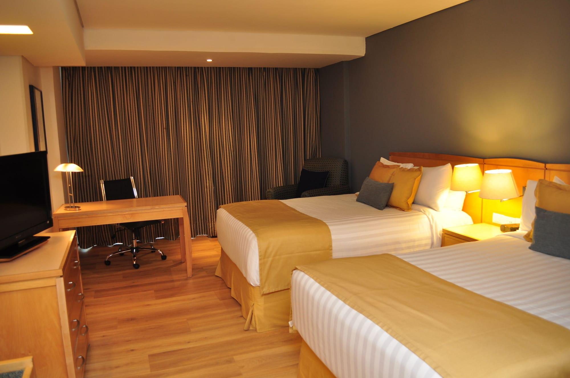 Radisson Paraiso 5酒店*