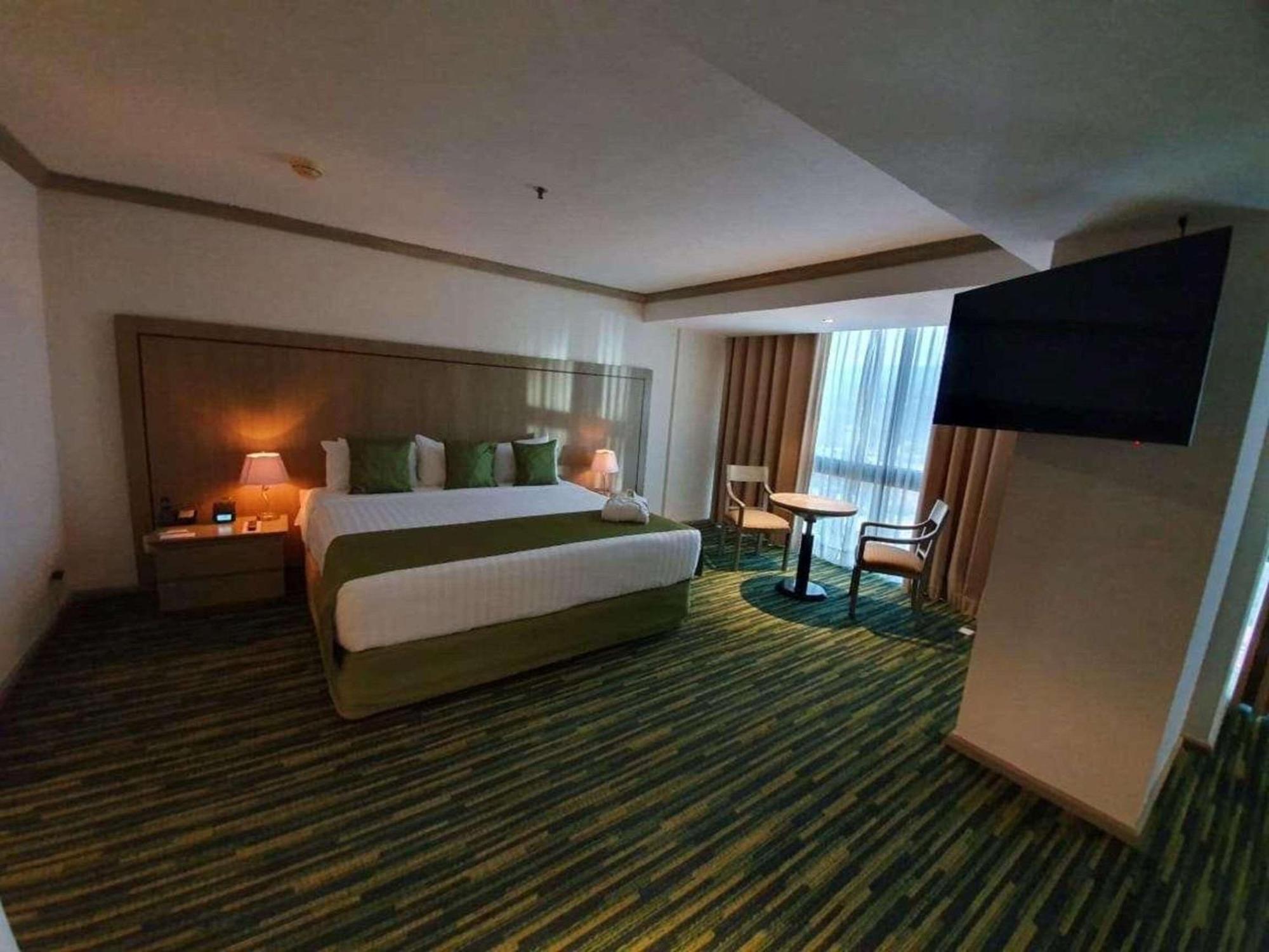 Radisson Paraiso酒店